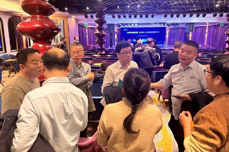 亲朋游戏中心-亲朋多乐斗-亲朋天天坦克大战